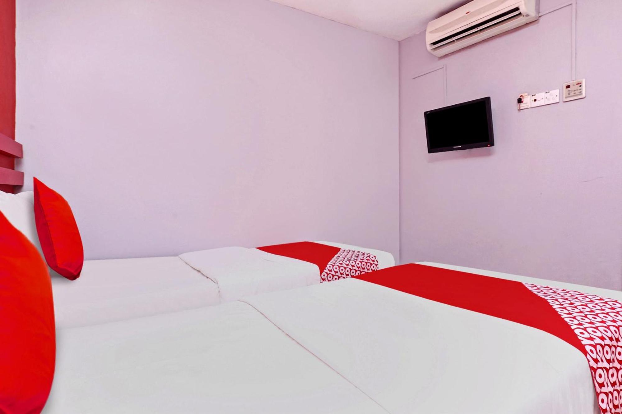 Oyo 89654 My New Home Hotel Gua Musang Buitenkant foto