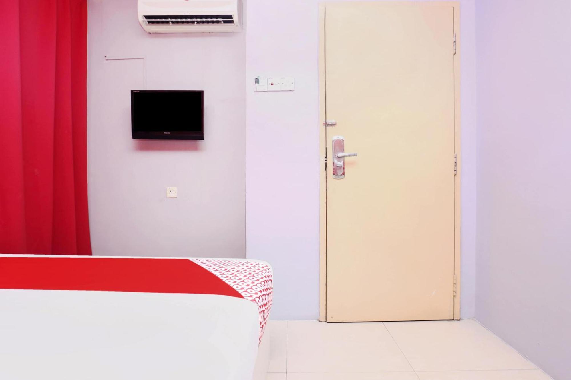 Oyo 89654 My New Home Hotel Gua Musang Buitenkant foto